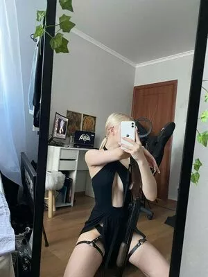 Allotrop OnlyFans Leaked Free Thumbnail Picture - #kHHPg5ASFI