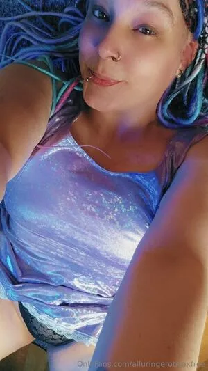 Alluringeroticaxfree OnlyFans Leaked Free Thumbnail Picture - #OsL2qBb6cc