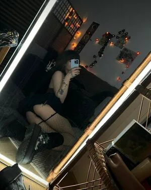 Ally Alden OnlyFans Leaked Free Thumbnail Picture - #WWIoBaAtTw