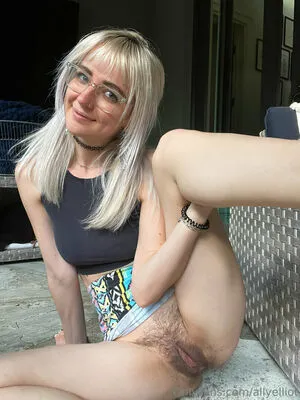 Ally Elliot OnlyFans Leaked Free Thumbnail Picture - #s469LKngzL