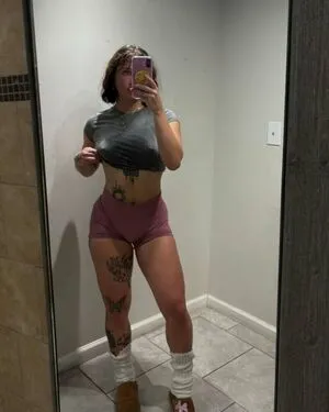 Ally R OnlyFans Leaked Free Thumbnail Picture - #pEtxb3ZmN1