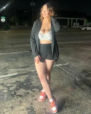 Ally Theis OnlyFans Leaked Free Thumbnail Picture - #RGoH3ldI6z