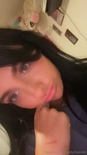 Ally1kenobi OnlyFans Leaked Free Thumbnail Picture - #uukS8sqfUY