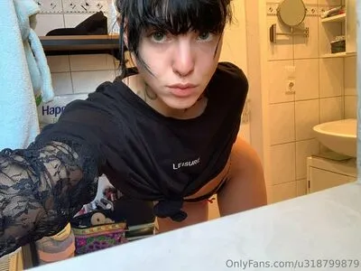 Allyalden OnlyFans Leaked Free Thumbnail Picture - #fyH69N5GL5