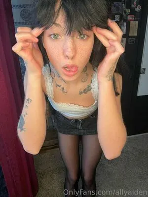 Allyalden OnlyFans Leaked Free Thumbnail Picture - #mrVh8xEHG0