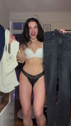 Allyannamaria OnlyFans Leaked Free Thumbnail Picture - #3z6V8SfvsB