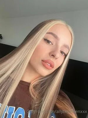 Allybreelsenxxx OnlyFans Leaked Free Thumbnail Picture - #MPEctgXc2d