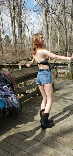 Allycule22 OnlyFans Leaked Free Thumbnail Picture - #3tfimiRm1O