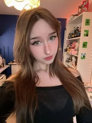 Allykitti OnlyFans Leaked Free Thumbnail Picture - #AHHvy013AC