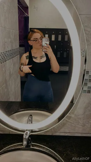 Allyleth19 OnlyFans Leaked Free Thumbnail Picture - #AwF89N7wMX