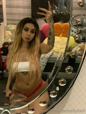 Allylotti OnlyFans Leaked Free Thumbnail Picture - #6qhfga8ool