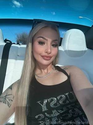 Allymcfarland18 OnlyFans Leaked Free Thumbnail Picture - #IUEbfqR5hx