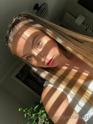 Allymcfarland18 OnlyFans Leaked Free Thumbnail Picture - #TpEq8J55xv