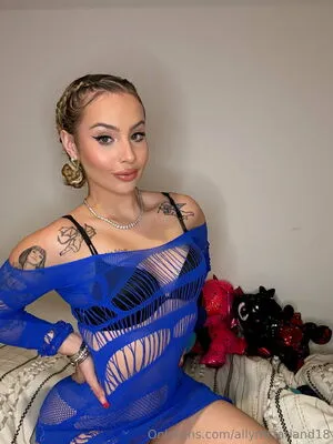 Allymcfarland18 OnlyFans Leaked Free Thumbnail Picture - #nZbrRb4zEq