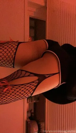 Allyoursbabyfree OnlyFans Leaked Free Thumbnail Picture - #WmcKdj4fqm