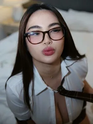 Allysa Bea OnlyFans Leaked Free Thumbnail Picture - #SCUS50exsq