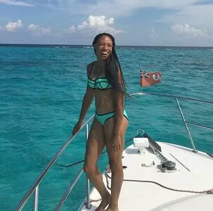 Allyson Felix OnlyFans Leaked Free Thumbnail Picture - #DylZCRcgBa