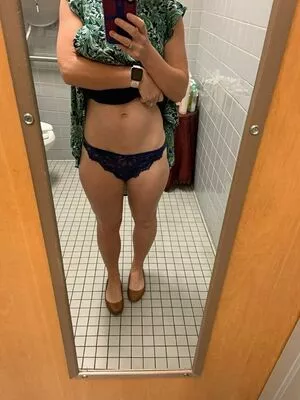 allyson_grey OnlyFans Leaked Free Thumbnail Picture - #qwQ14oY5It