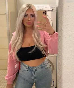 Allysophiie OnlyFans Leaked Free Thumbnail Picture - #GbrvRitfn6