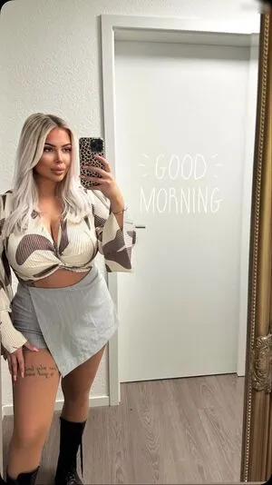 Allysophiie OnlyFans Leaked Free Thumbnail Picture - #IshxhsR7Pr