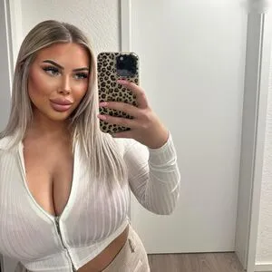 Allysophiie OnlyFans Leaked Free Thumbnail Picture - #MsvFHzHqN0