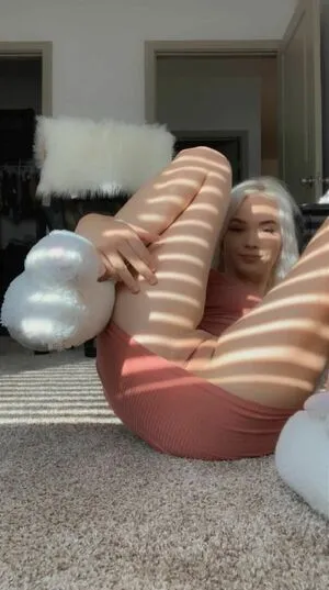 Allyssacream OnlyFans Leaked Free Thumbnail Picture - #1BP2zb2lzB