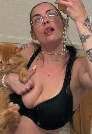 Allyuhhb OnlyFans Leaked Free Thumbnail Picture - #1ORvSAjpvp