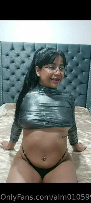 Alm010599 OnlyFans Leaked Free Thumbnail Picture - #I7Ic4aImxa