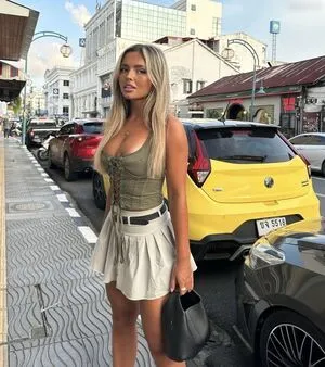 Alma Perssons OnlyFans Leaked Free Thumbnail Picture - #63fu7yjaWL