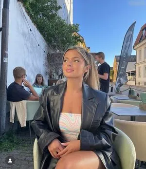 Alma Perssons OnlyFans Leaked Free Thumbnail Picture - #KCbZ3KPOH0