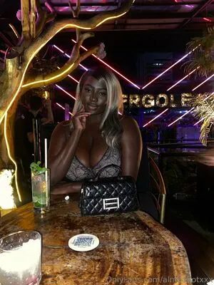 Almaahotxxx OnlyFans Leaked Free Thumbnail Picture - #hM5o2NQM1o