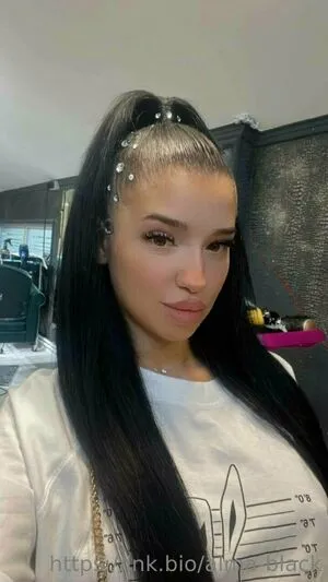 Almablack Alma Black OnlyFans Leaked Free Thumbnail Picture - #cXJ5LY2Oy2