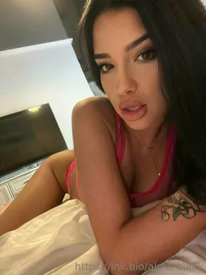 Almablack OnlyFans Leaked Free Thumbnail Picture - #ls7oEMBBTw