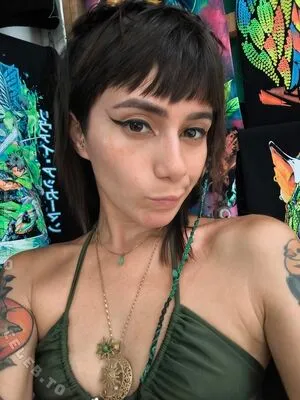 Almalibre Viajes OnlyFans Leaked Free Thumbnail Picture - #Uuzb7j4NRw