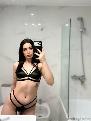 Almendragalafree OnlyFans Leaked Free Thumbnail Picture - #9A4oSSy8Bm