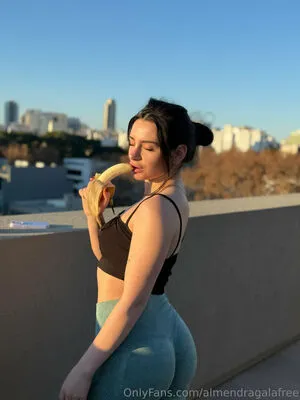 Almendragalafree OnlyFans Leaked Free Thumbnail Picture - #DpZNojGwnd