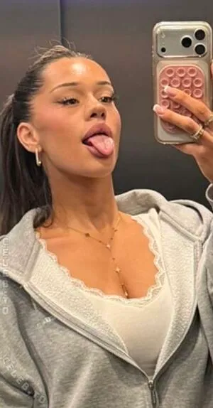 Almira Azemi OnlyFans Leaked Free Thumbnail Picture - #vrOh67lUaZ