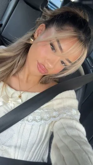 Almirra Az OnlyFans Leaked Free Thumbnail Picture - #0pZht5Ts2X