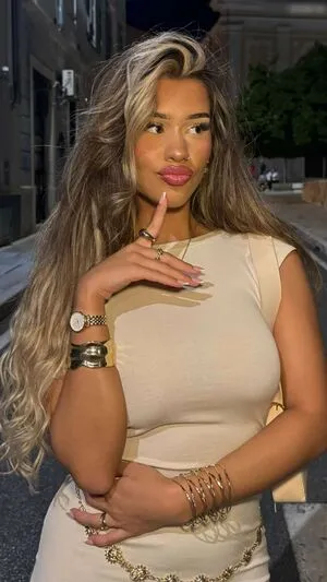 Almirra Az OnlyFans Leaked Free Thumbnail Picture - #Nw9QjOZySK