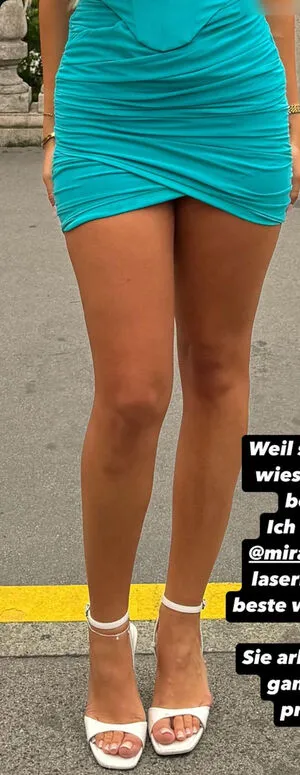 Almirra Az OnlyFans Leaked Free Thumbnail Picture - #nHywRvT0uu