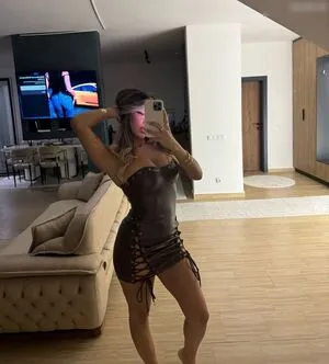 Almirra Az OnlyFans Leaked Free Thumbnail Picture - #pegbCmzHBV