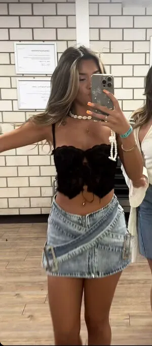 Almirra Az OnlyFans Leaked Free Thumbnail Picture - #zl6mk0Yp94