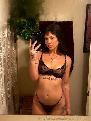 Almondmilkhunni OnlyFans Leaked Free Thumbnail Picture - #C0R5iai4lc