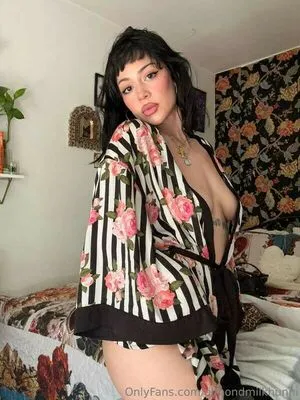 Almondmilkhunni OnlyFans Leaked Free Thumbnail Picture - #wchgYSZ3Lr