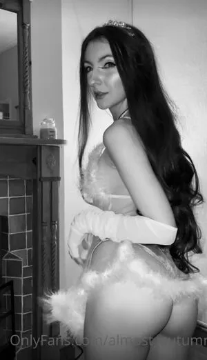 Almost Autumn OnlyFans Leaked Free Thumbnail Picture - #IrkVaPY8t9