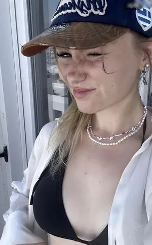 Almost Cesca OnlyFans Leaked Free Thumbnail Picture - #xwq8hhhfg8