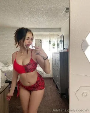 Aloedvni OnlyFans Leaked Free Thumbnail Picture - #esbwwlIClF