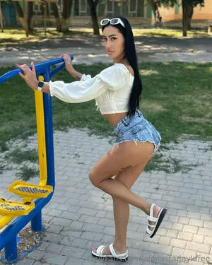 Alonastadnykfree OnlyFans Leaked Free Thumbnail Picture - #OciMSQD0Af
