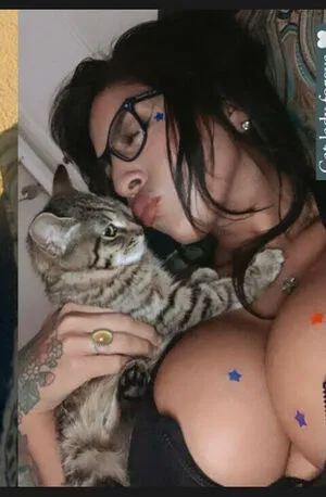 Alondra Roi OnlyFans Leaked Free Thumbnail Picture - #s16UUOnf2x