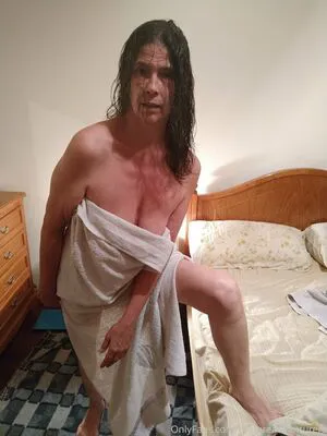 Aloneruth OnlyFans Leaked Free Thumbnail Picture - #a7uxTwufdg
